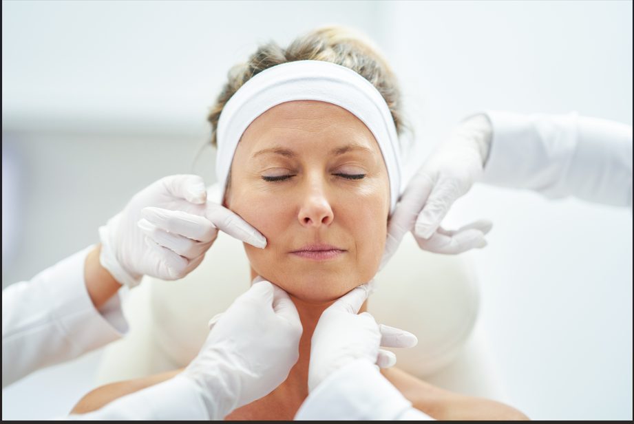 Top Non-Surgical Facelift Options for Youthful Skin
