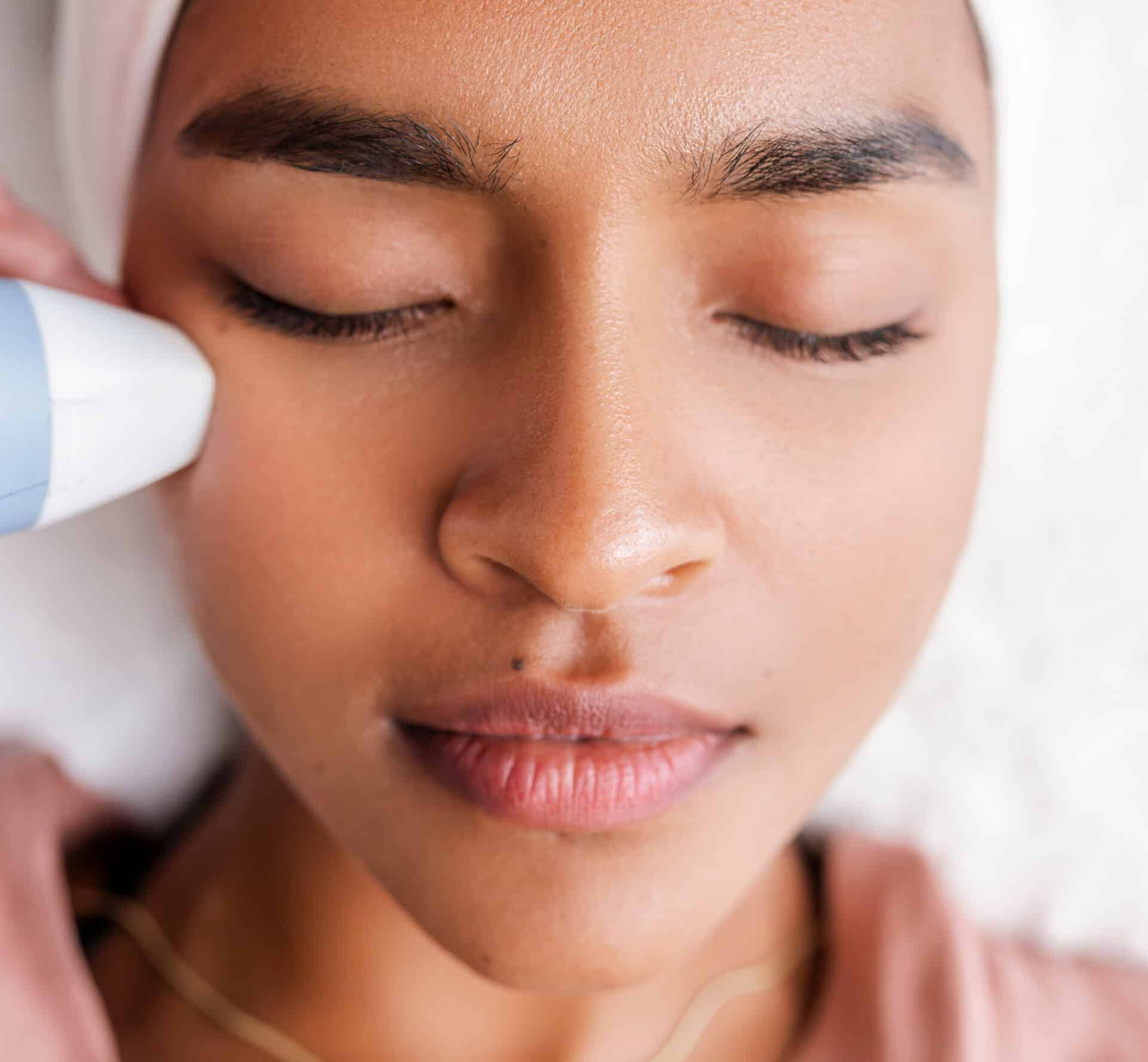 1770429045_Image-A-Lift-Like-No-Other-Right