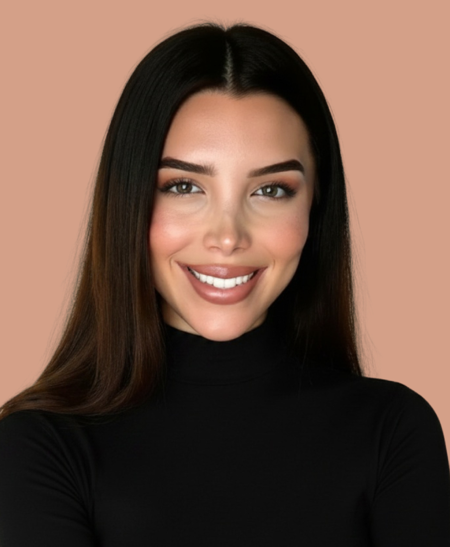 NICOLE FERNANDEZ (1) About